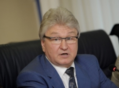 Лидер «строительного клана» Владимир Ходырев демонстрирует материальную стабильность