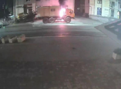 Поджигателя грузовика на улице Свободы отыскали полицейские в Воронеже