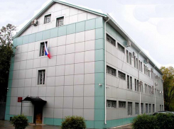 В Воронеже начали судить ОПГ мошенников, наживающихся на водителях фур