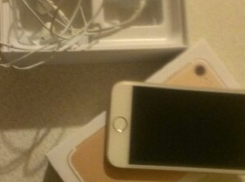 Мужчина рассказал о мошенничестве с подменой iPhone в Воронеже