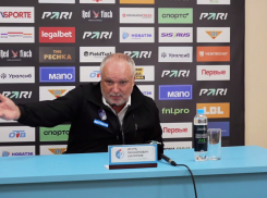 «Концовка - жесть», - тренер «Факела» эмоционально высказался об игре с «Челябинском»