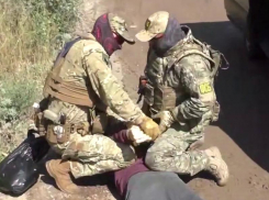 Опубликованы кадры задержания украинского шпиона в Воронеже