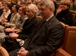 Деятели культуры России культурно шантажируют воронежского губернатора