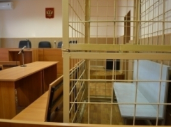 В Воронежской области полицейские задержали мужчину, который хотел скрыться от суда 