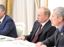 Воронежский депутат Госдумы вслед за спикером Володиным решил показать Киеву «кузькину мать» рублём