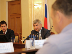 Психологический портрет воронежской власти через призму тандема Антиликаторов-Гусев