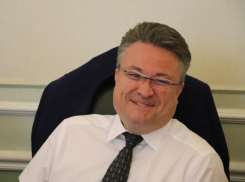 Мэр Воронежа Вадим Кстенин отмечает свой 45-й день рождения