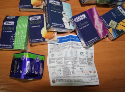 Воронежские таможенники «накрыли» торговца поддельными презервативами