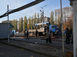 Предприниматели воронежского рынка «Молодежный»: «Все рынки стоят на теплотрассах, только нас решили снести!»