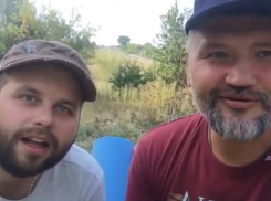 Воронежцы без денег отправились пешком в Москву, чтобы похудеть