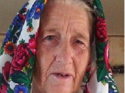 В Воронеже 84-летняя бабушка ушла из дома в неизвестном направлении