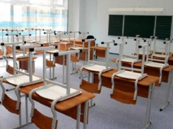 Все школы Воронежа закрывают на карантин