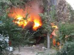 В Воронеже недалеко от Политеха произошел пожар