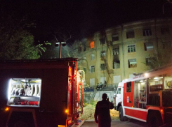 Третий раз за месяц подожгли легендарную сталинку на Депутатской в Воронеже