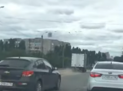 Безумство газелиста на воронежской дороге сняли на видео