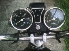 В Воронежской области рецидивист с приятелем украли мопед 