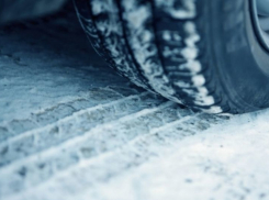 Воронежские спасатели просят водителей на летней резине воздержаться от поездок на авто