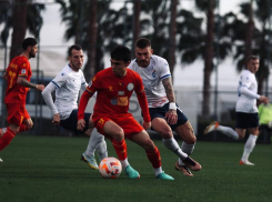 Воронежский «Факел» проиграл узбекскому клубу матч за пять минут