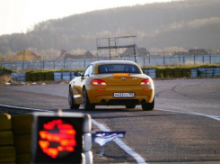 Жительница Воронежа отсудила 10 млн за поломанную BMW стоимостью 3 млн