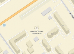 Под Воронежем в Шилово на незаконной автостоянке складировали мусор