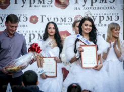 В финал «Первой невесты Черноземья» вышли 10 участниц 