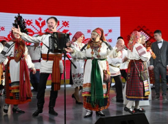 Две воронежские пары сыграют свадьбу на выставке «Россия» в Москве