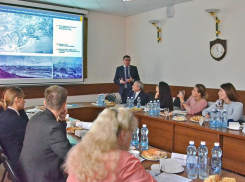 Речной вокзал и Немецкая слобода: какой видят Петровскую набережную в Воронеже