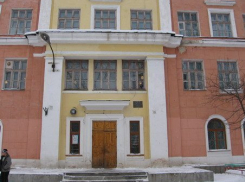 Воронежская школа, принадлежащая компании «РЖД», может перейти в управление мэрии