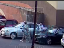 Мгновенная карма попала на видео в Воронеже