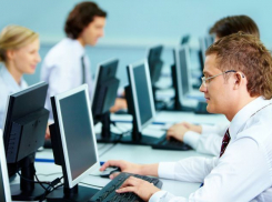 Некоторые воронежцы берут на работу детей чтобы они пошли по их стопам 