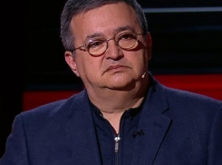 Американский эксперт пообещал извиниться перед семьей воронежского летчика за оскорбительные слова 