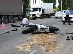 ДТП с мотоциклистом произошло под Воронежем – опубликовано видео