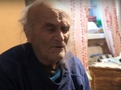 О смерти легендарного афориста Аркадия Давидовича сообщили в Воронеже