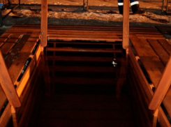 Как правильно окунаться в купель на Крещение: советы санврачей 