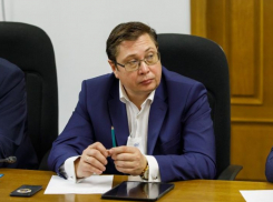 Ректор Воронежского госуниверситета Дмитрий Ендовицкий отмечает 51-й день рождения