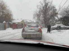 Воронеж замер в 10-балльных пробках из-за снежной бури 