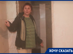 Фекальный душ с бомжами и блохами: постапокалипсис сегодня в общежитии на «Ваях» 