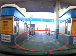 Конфуз пункта оплаты на М-4 «Дон» попал на видео 