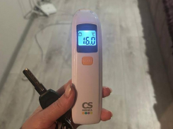 «Дома приходится ходить в пуховике»: УК снова игнорирует жильцов, мерзнущих в своих квартирах в Воронеже