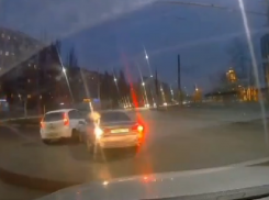 Действия «последователя Белого Мстителя» показали со стороны в Воронеже 