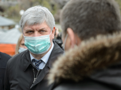 Александр Гусев посоветовал носить многоразовые маски и подсказал, где их купить 