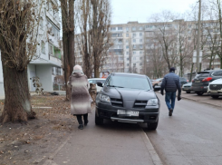 «Сбой в матрице»: люди и машины поменялись местами в Воронеже 