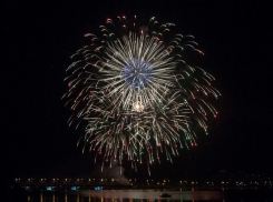 День Победы в Воронеже завершился грандиозным салютом