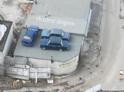 Сверхъестественную парковку на крыше сняли в Воронеже