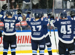 Воронежский «Буран» вышел на 2 место в лиге, разгромив «Ижсталь» со счетом 5:1