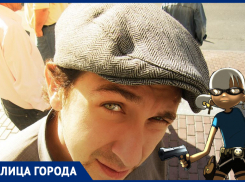 Я сделал Глюк’oZу современнее, - видеохудожник из Воронежа Леонид Блюммер