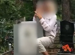 «Завтра будут крутые фотки»: воронежские осквернители могил, похоже, хотели черного пиара 