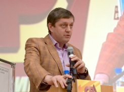 Олег Пахолков празднует день рождения