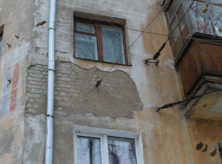 В Воронеже из-за упрямства властей рушится многоэтажный дом