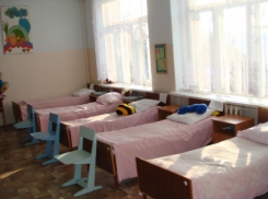 Две школы-интерната для детей-сирот ликвидируют в Воронежской области